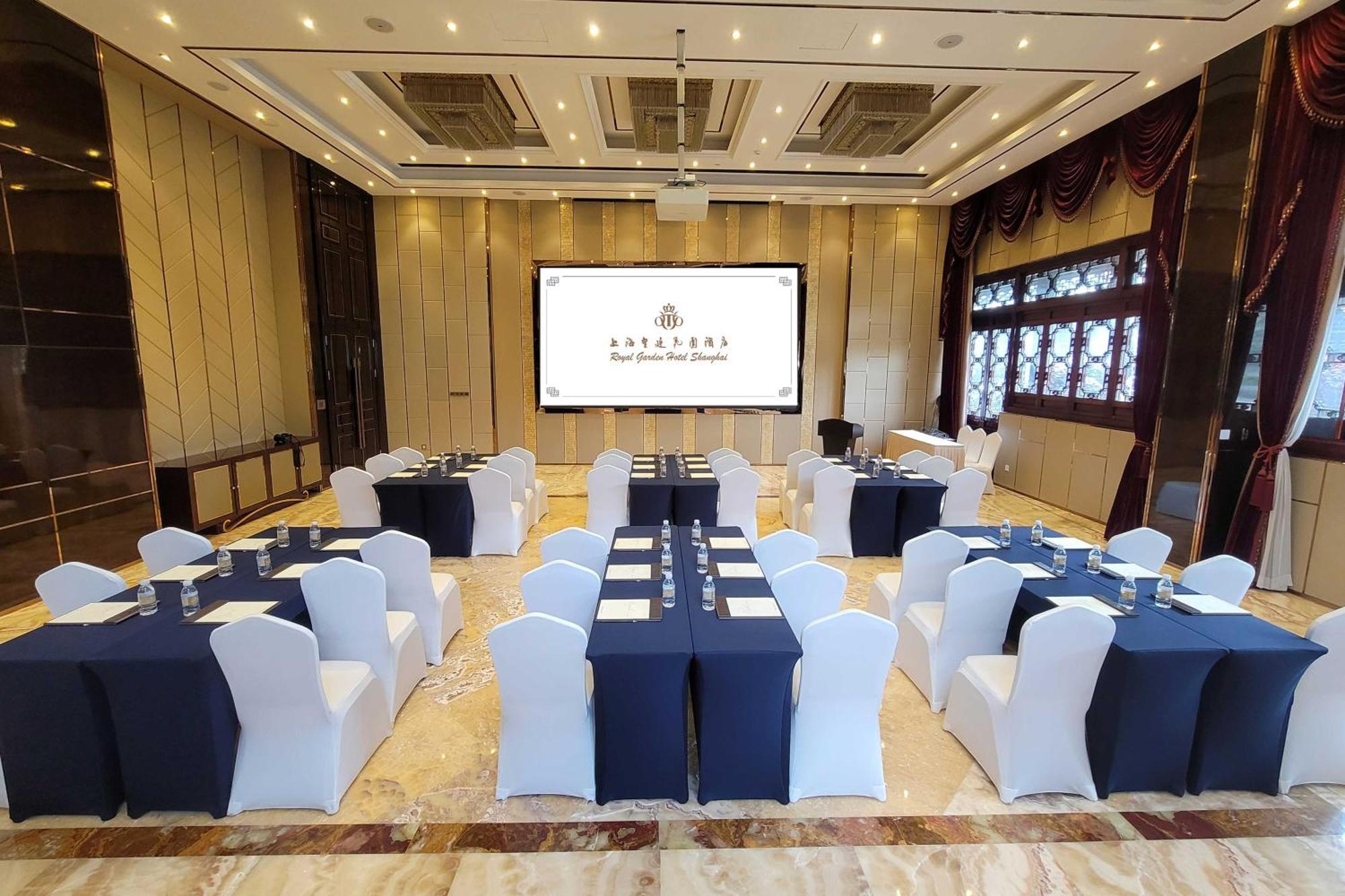 Royal Garden Hotel Shanghai-Free Shuttle To And From Disney & Pvg & Close Metro Line2 Easy To Sha New Expo Buitenkant foto