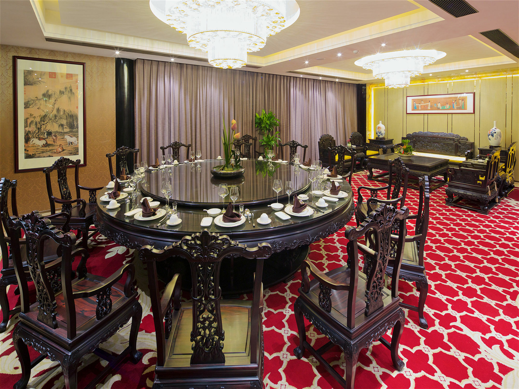 Royal Garden Hotel Shanghai-Free Shuttle To And From Disney & Pvg & Close Metro Line2 Easy To Sha New Expo Buitenkant foto